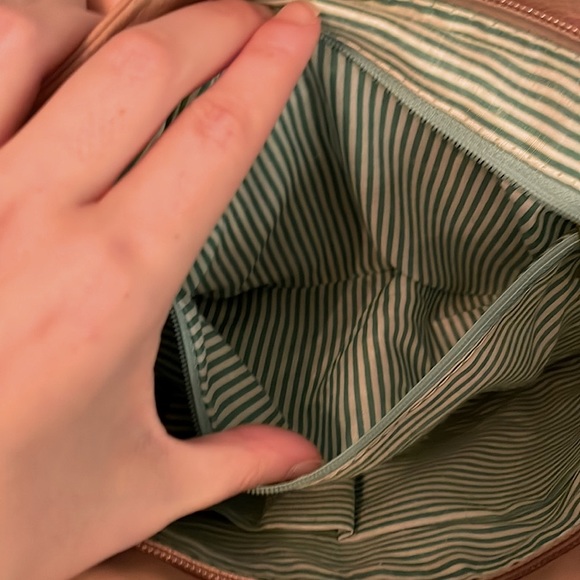 Ardene Dusty Rose Gold Purse - Picture 3 of 5